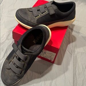 Algeria Dahlia Blue Relaxed Casual Shoes